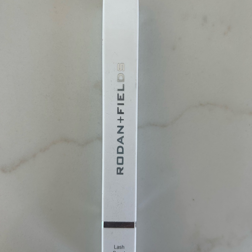 Rodan and Fields Lash Boost Lash growth serum